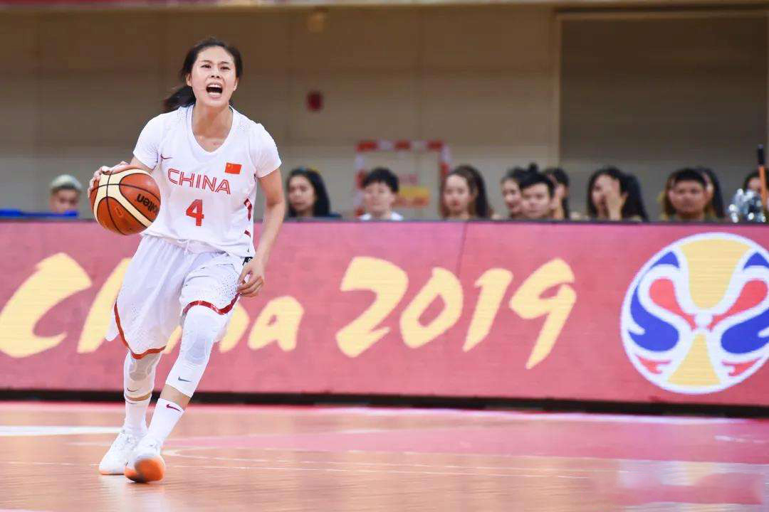 中国女篮控卫王思雨集锦,中国女篮王思雨个人简介