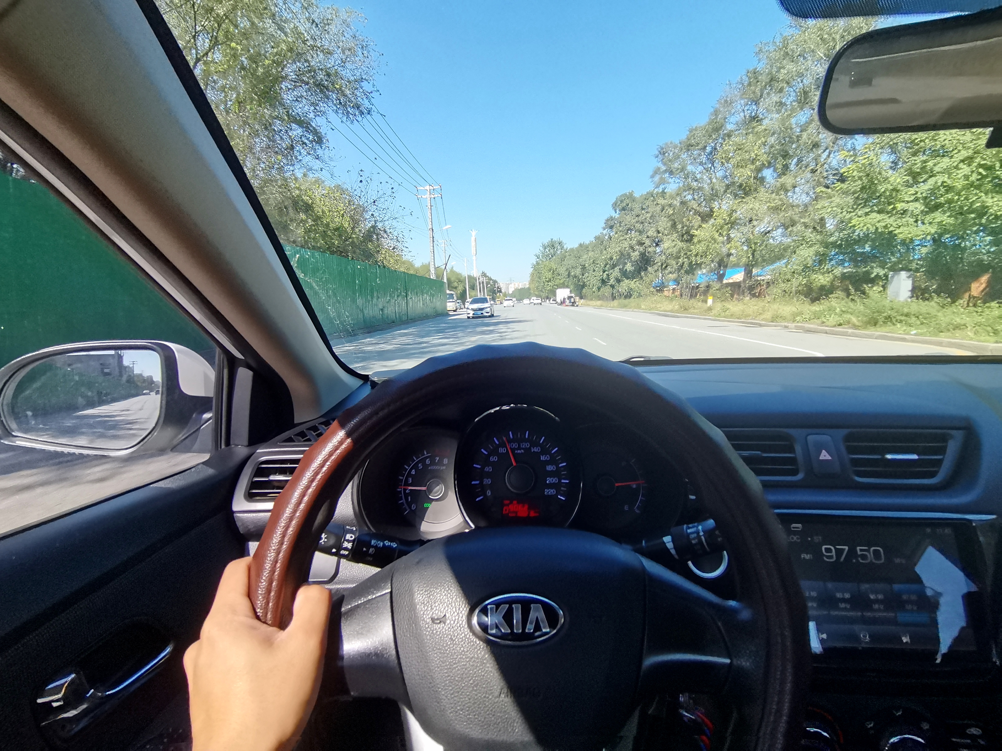 两三万的小车二手车推荐,两三万能买到靠谱的车吗