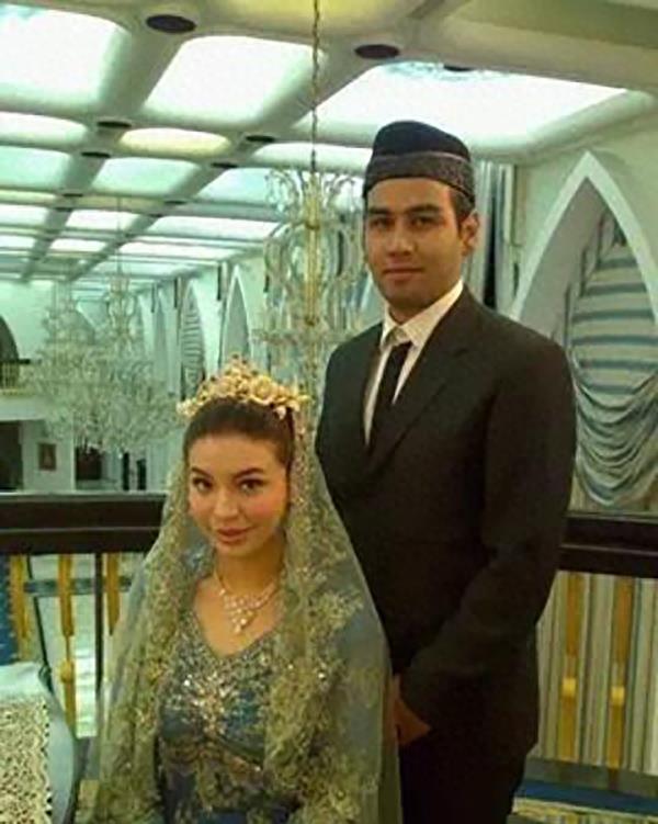 嫩模嫁王子当王妃，却每晚被下药*辱侮**，出逃16张照片*光王曝**子猥琐