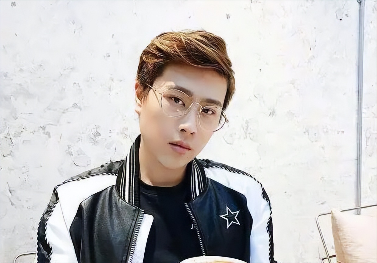 卢本伟正式复出时间,卢本伟复出人气可能达到多少