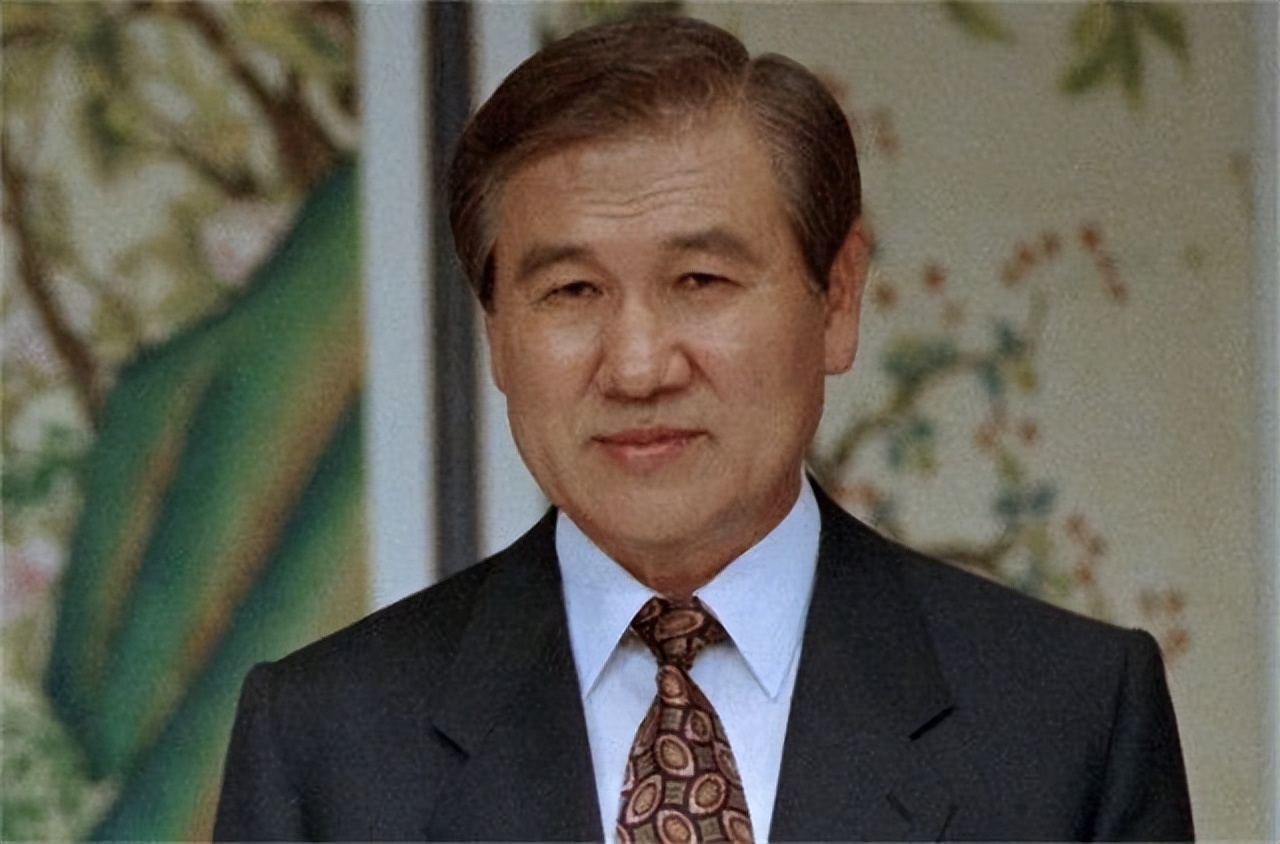 女特工被炸死案,女特工炸客机致百人丧生