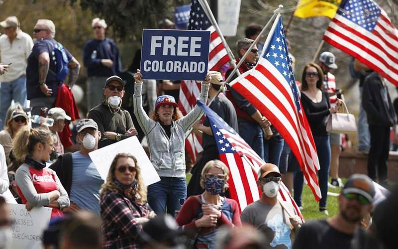 如果美国摧毁我方人工岛，挑起南海冲突，中国该如何进行反制？