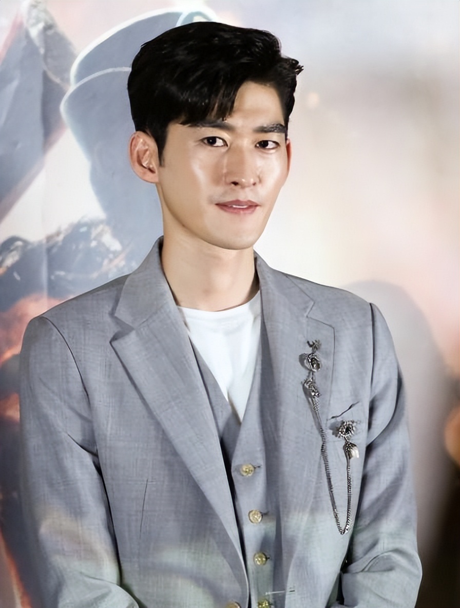 张翰从35岁到37岁的变化,张翰从20岁到37岁的变化