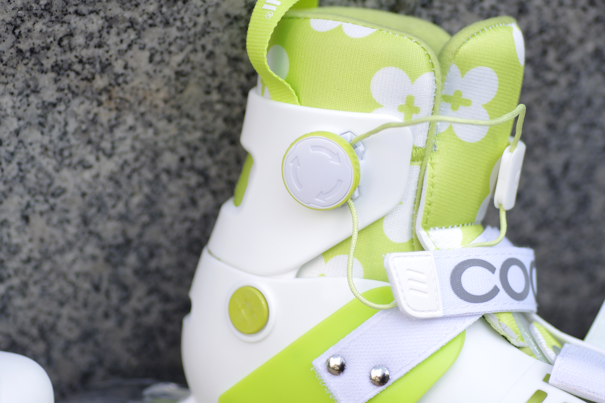 酷骑小童轮滑鞋,协调反应能力训练儿童