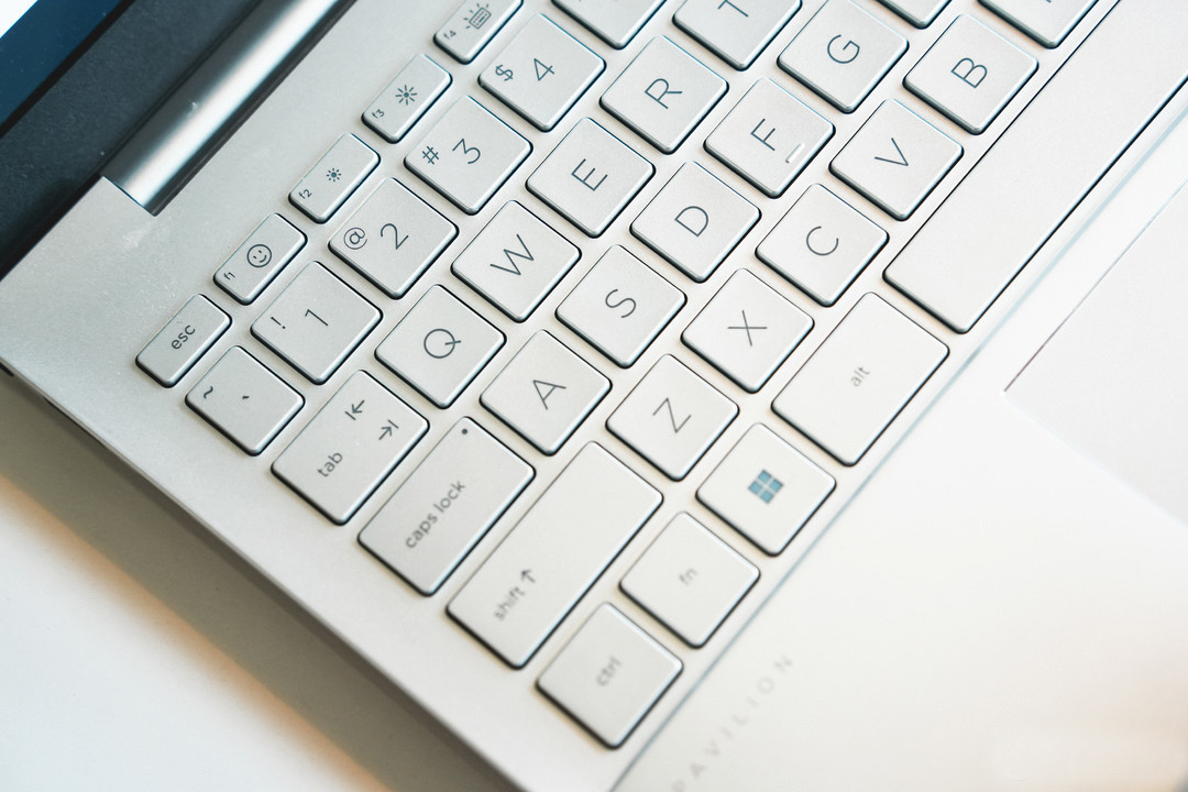 惠普星14pro进阶版高端金属轻薄本,惠普星14pro高能轻薄本