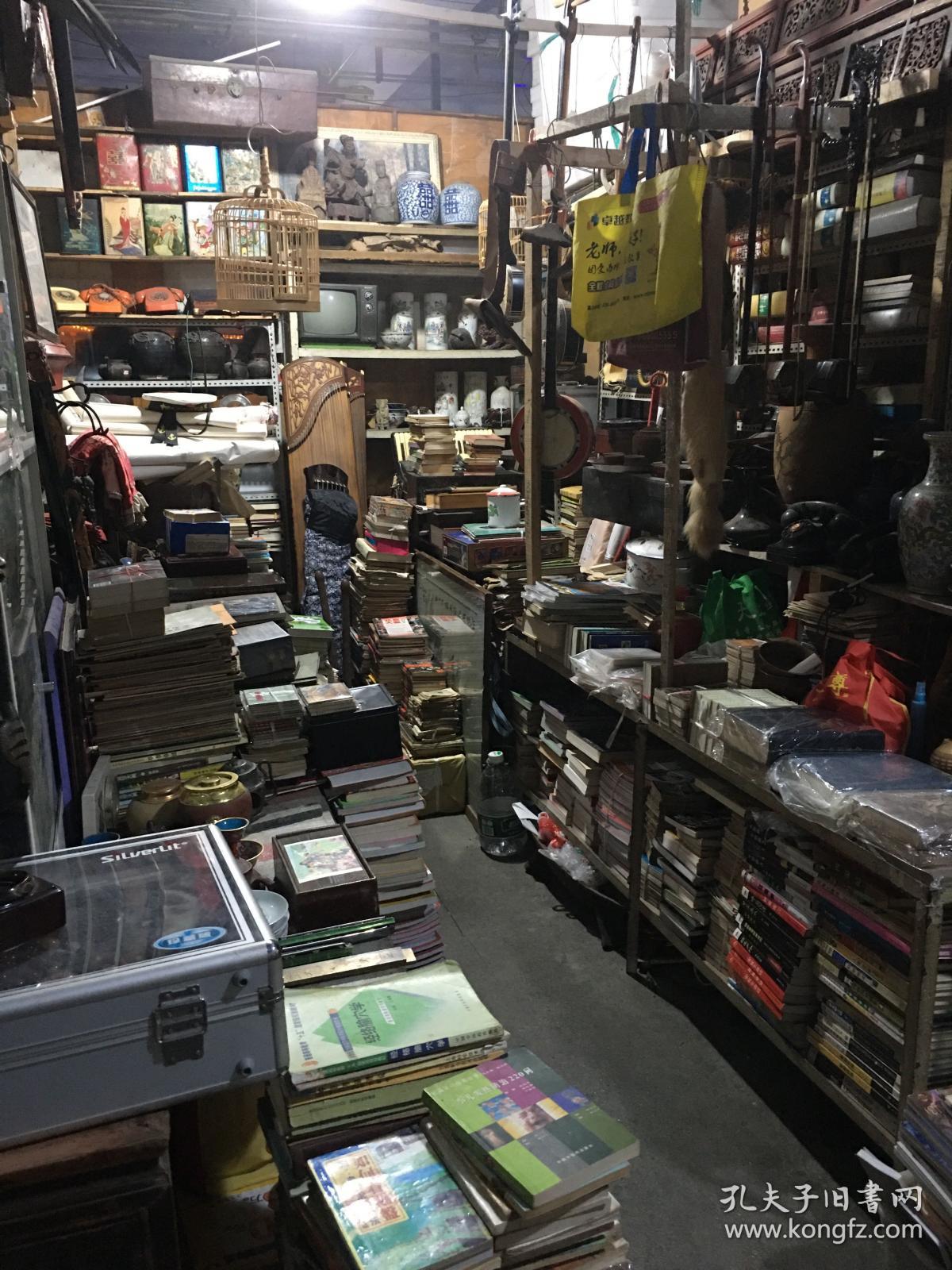 五块石旧货市场有没有桌子椅子,五块石旧货市场照片