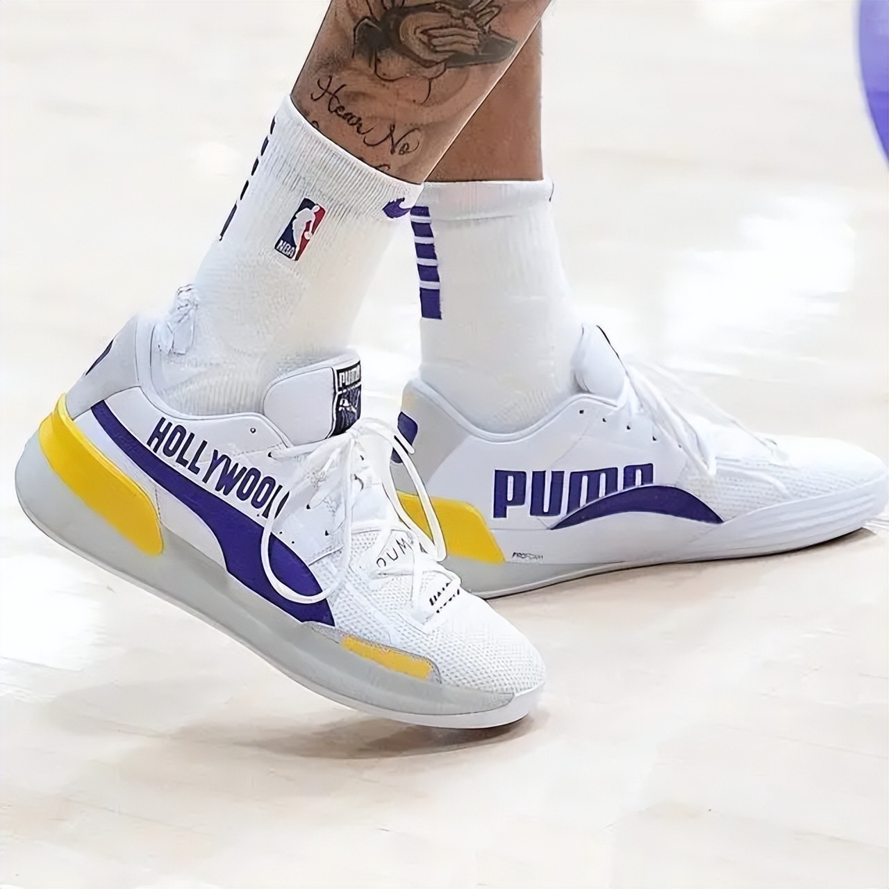 球鞋故事分享黑红,球鞋的故事