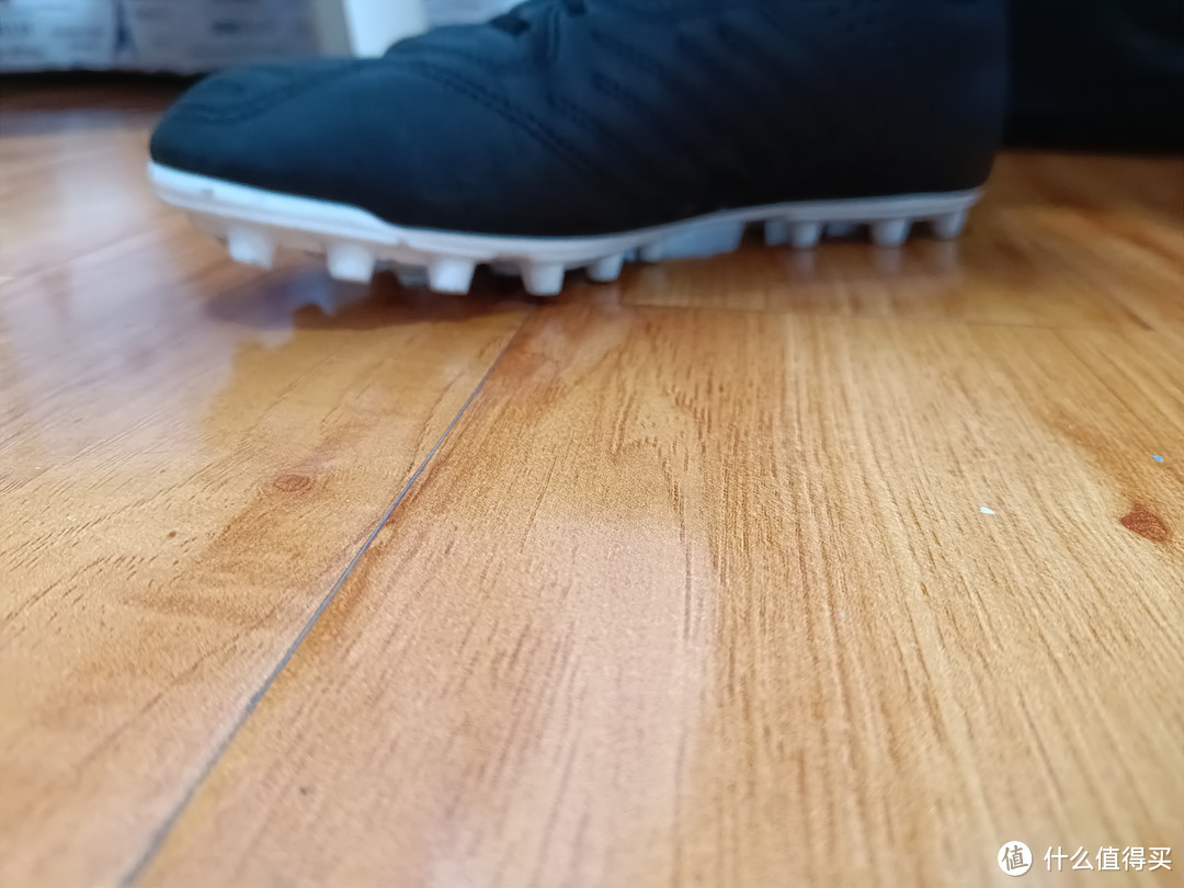 迪卡侬100块钱以下的足球,迪卡侬100多的鞋子