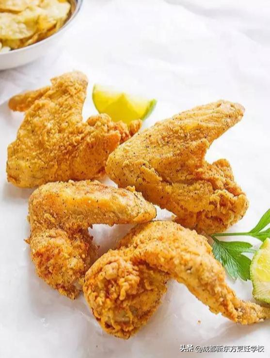 餐饮创业做什么比较容易成功呢,什么样的人做餐饮创业难度大