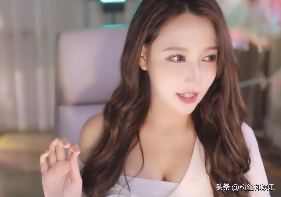 房租要3万8一个月！米娜即将搬家到长沙，类似汤臣一品的江景房