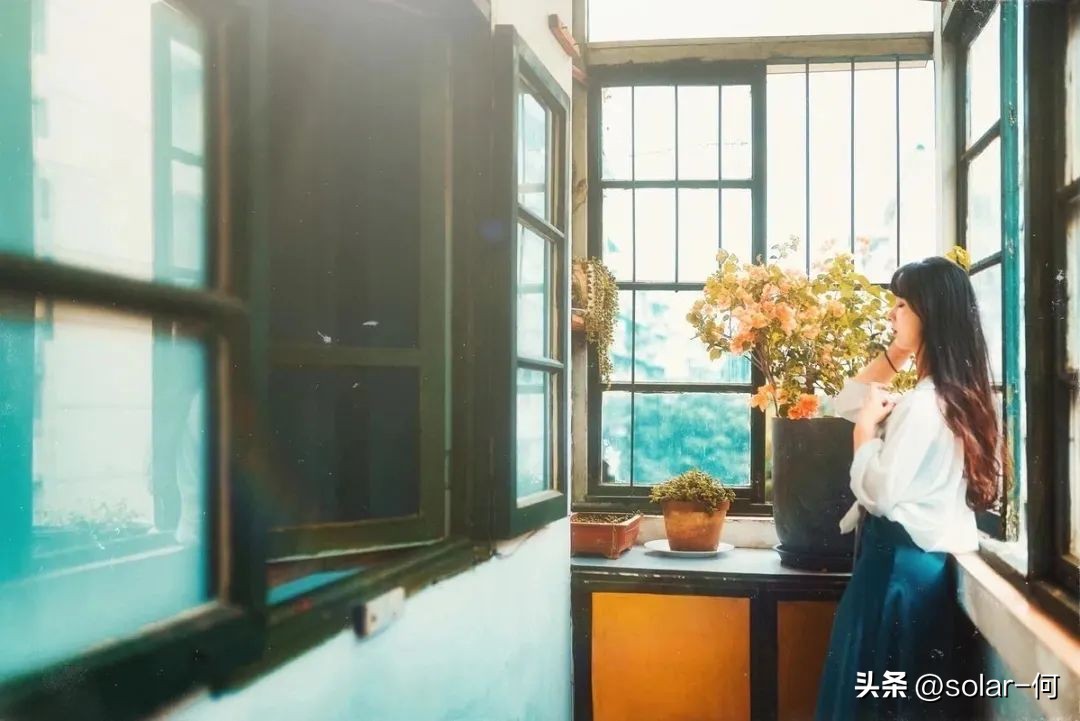 人总是自命不凡,自卑自负自命不凡