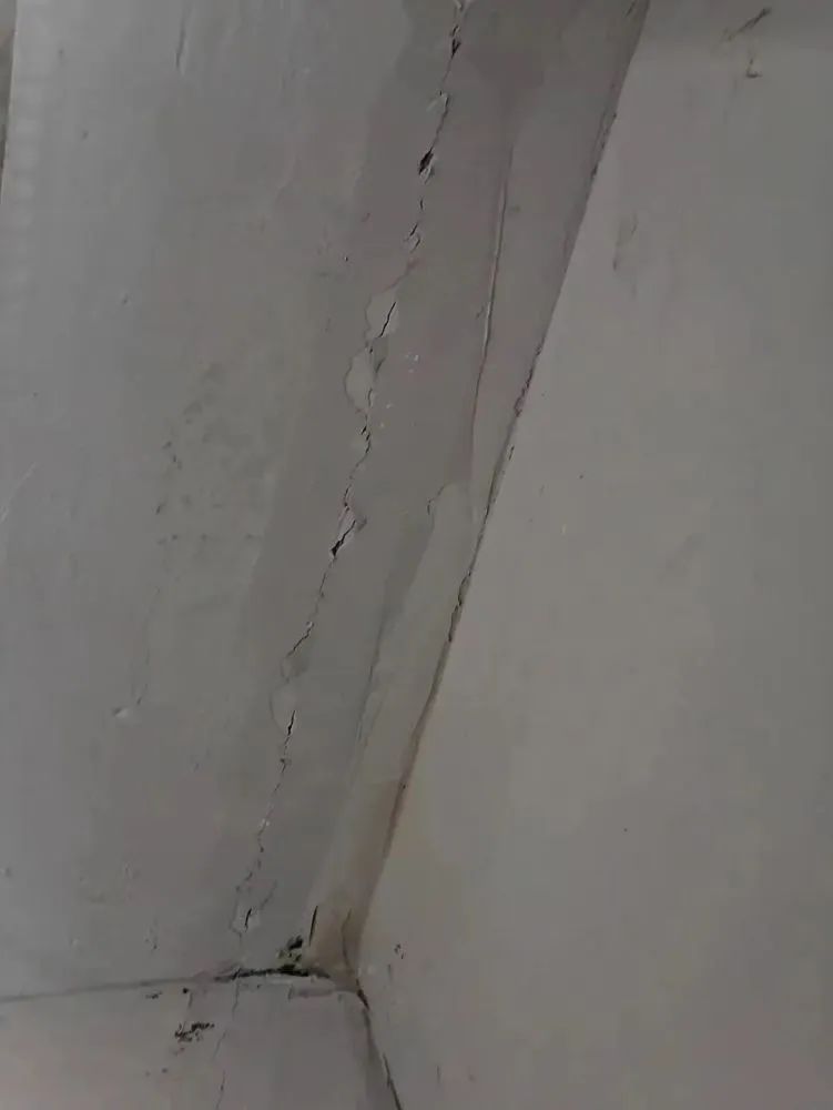 南充房屋开裂,南充墙体开裂