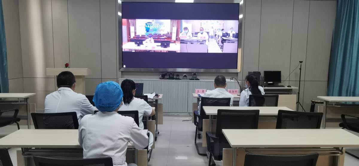 远程会诊为基层医院解难——江西医疗专家远程指导阿克陶县人民医院2例呼吸系统疾病疑难重症患者诊疗