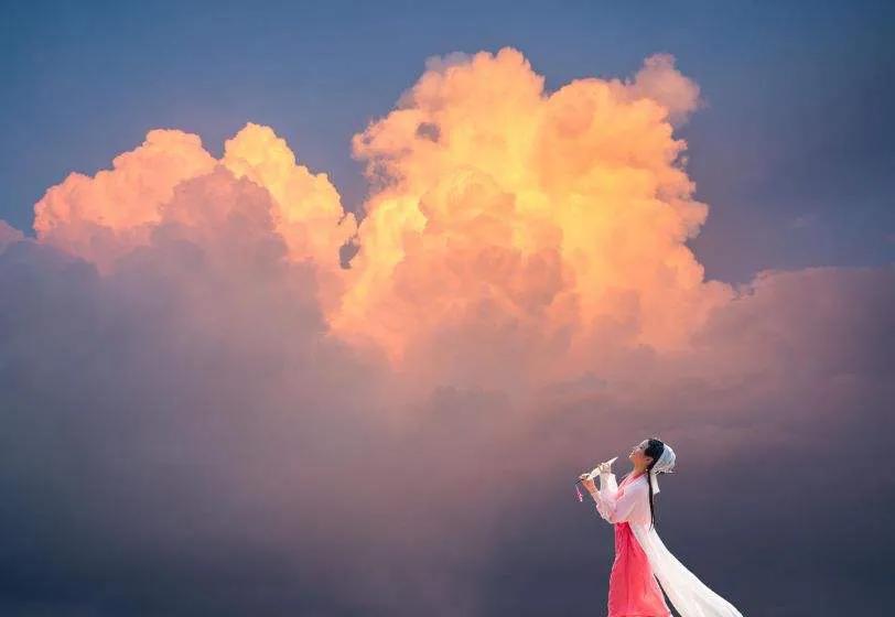 世事本无常聚散无定数珍惜眼前人,每日文摘世事总无常聚散终是缘