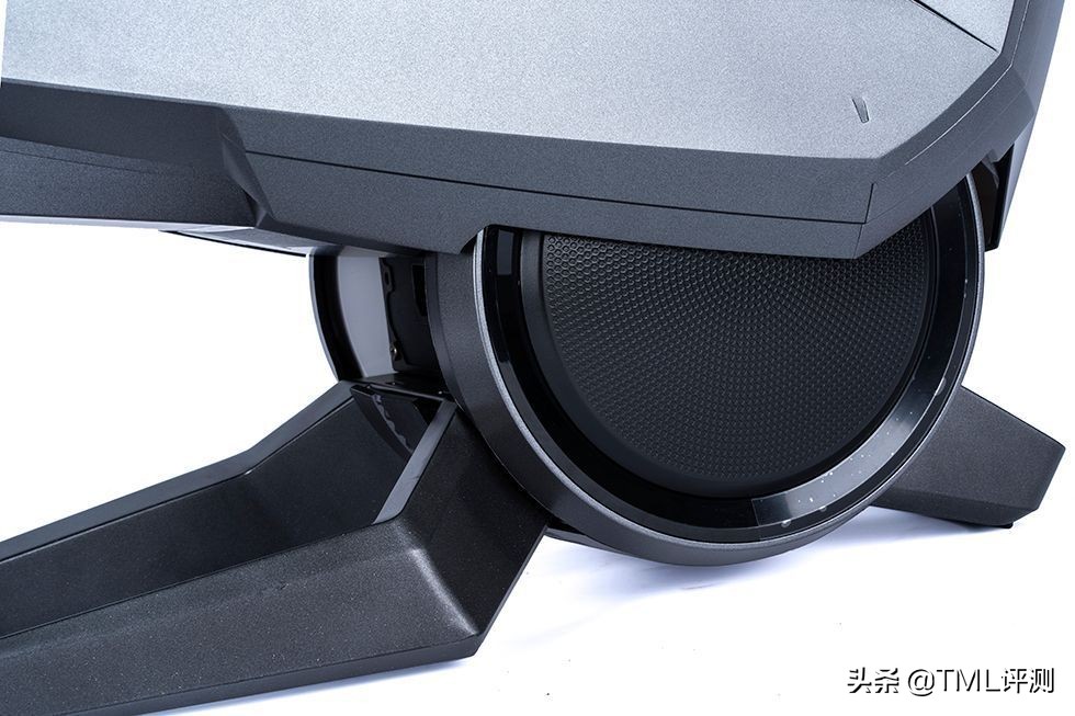 来自旗舰顶配的快乐—微星宙斯盾Ti5（12th）游戏主机评测