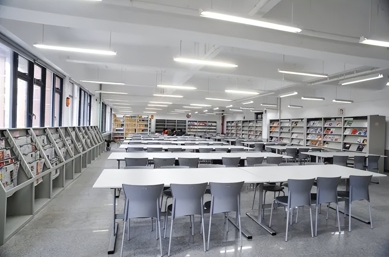 初中成绩排名稳定,中考降分的民办学校