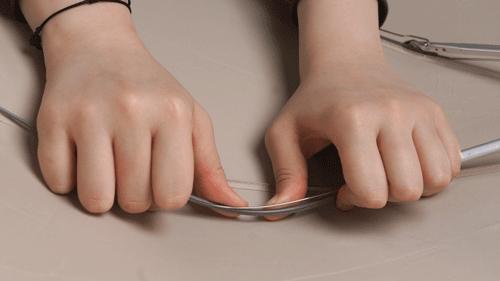 国产伞界“黑马”崛起！突破传统雨伞设计，风雨越大越显厉害