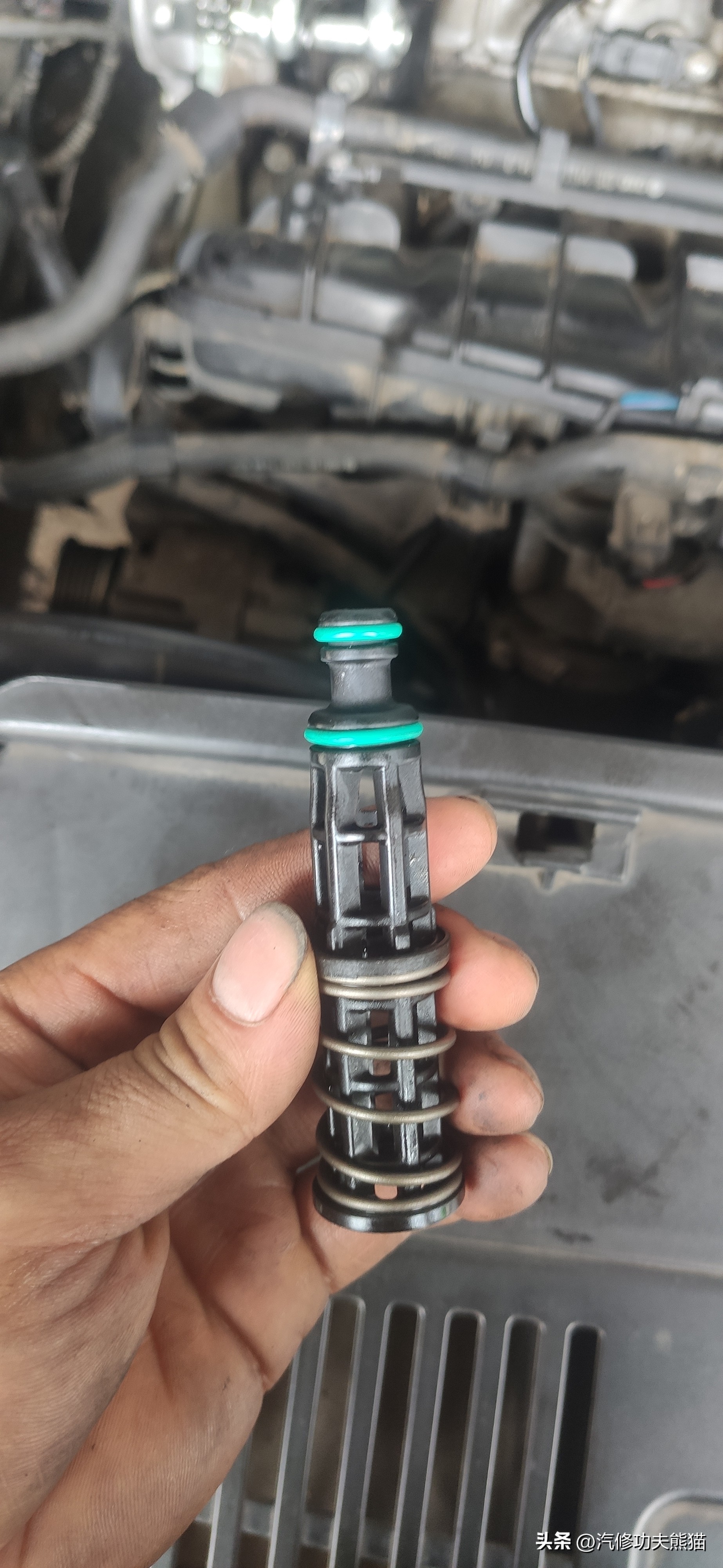 大众途观l2.0t2022保养复位,途观l2017款380tsi四驱豪华版保养