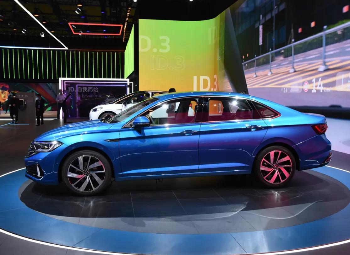 大众2021速腾落地车,大众速腾2024款2.5t四驱顶配落地价