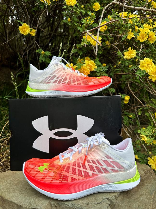 人生中的第一双碳板跑鞋怎么选,普通人也能驾驭的碳板跑鞋