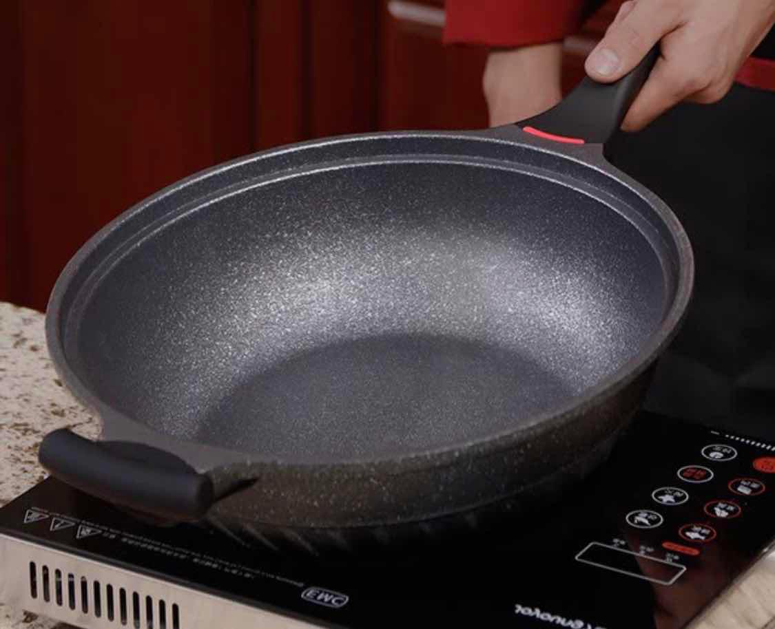 金刚钛麦饭石不粘锅,不粘锅的铸铁锅