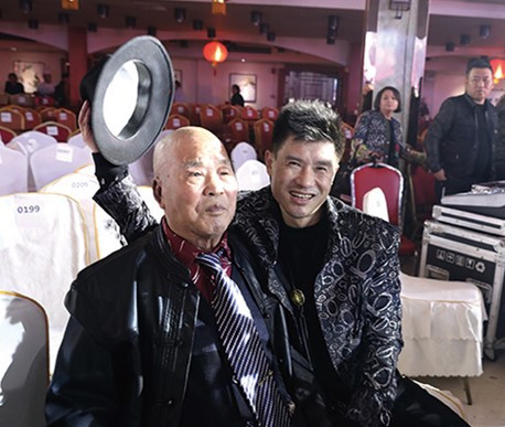 渴望主题歌和插曲有多少首,1984年渴望主题曲是谁唱的