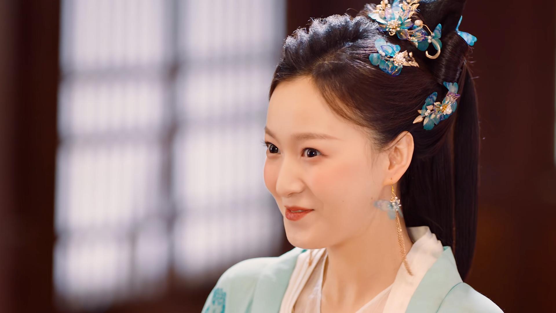 城主大人1：女子被迫穿男装当皇帝，成年后还被妃子追着要同房！