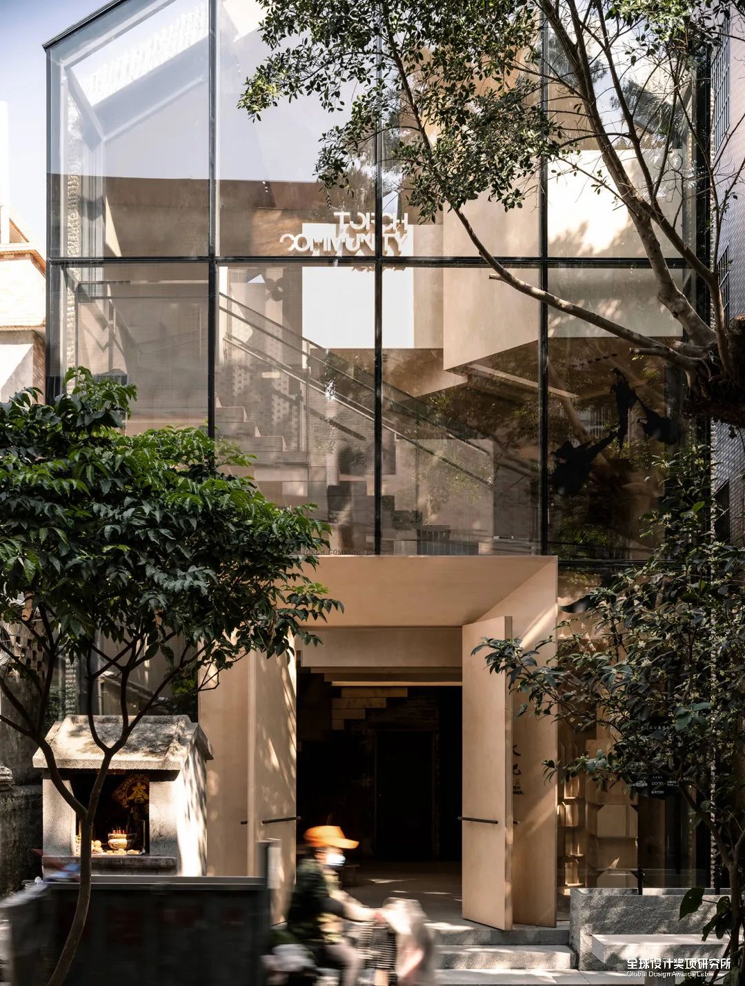 美国大奖456万美金,美国大奖得主20亿美金