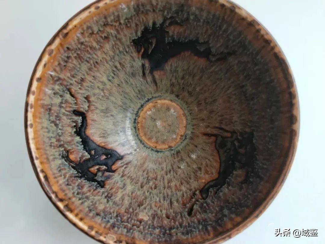 乾隆喜爱之物玲珑瓷,清朝乾隆的瓷器雕龙的寓意