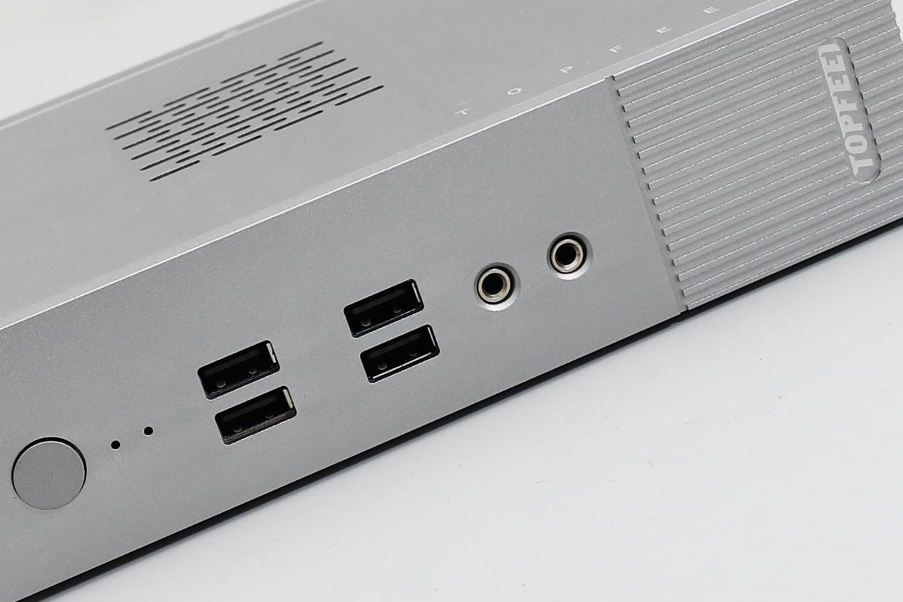 这才叫“多屏”最强电脑！极夜8110m微型小主机：一机四屏够不？