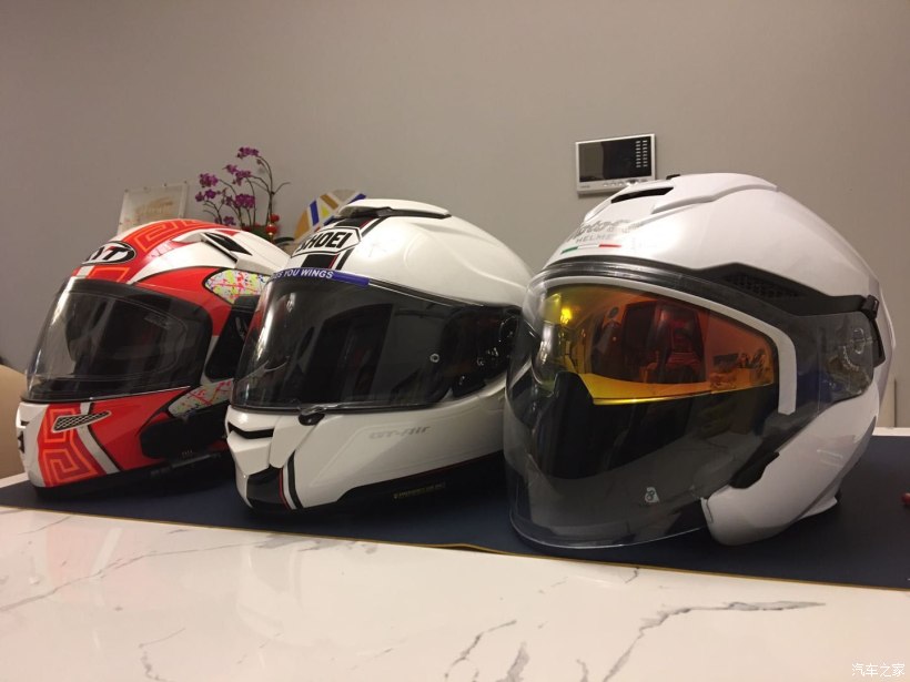 戴头盔减少对哪个部位的伤害,正确佩戴安全头盔可使受伤率下降