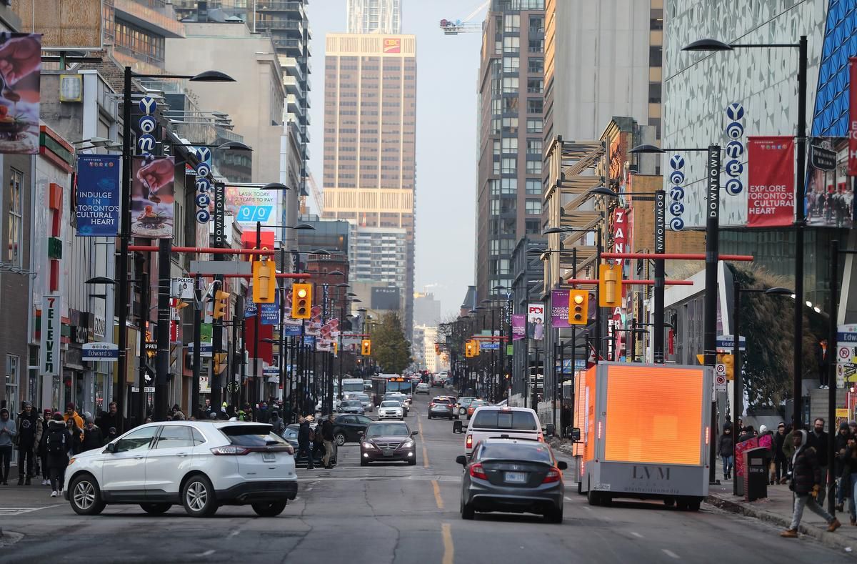多伦多是什么地方的,多伦多靠近美国哪个城市