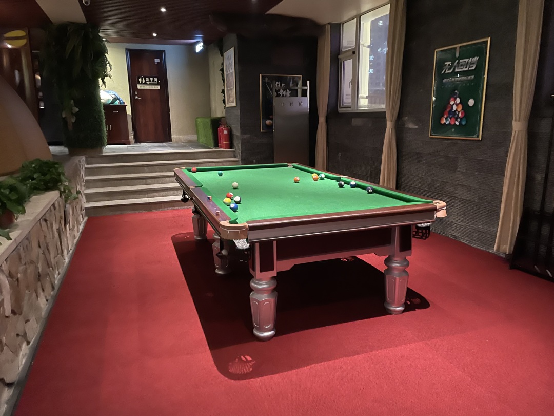 吃喝玩一体的天然温泉酒店,银河天然温泉洗浴和汗蒸