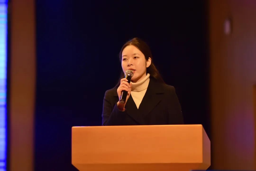 连打胜仗，学生3000+。努力的老师，是成都绵实外走进家长的秘诀