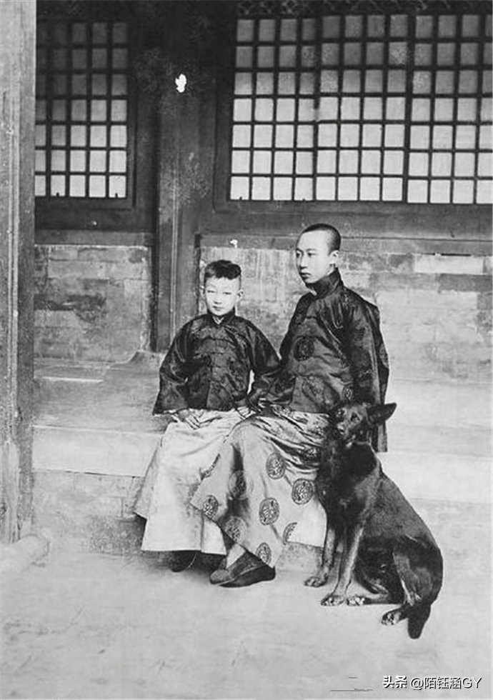 末代皇帝溥仪的一生完整版,爱新觉罗溥仪皇帝悲惨的一生