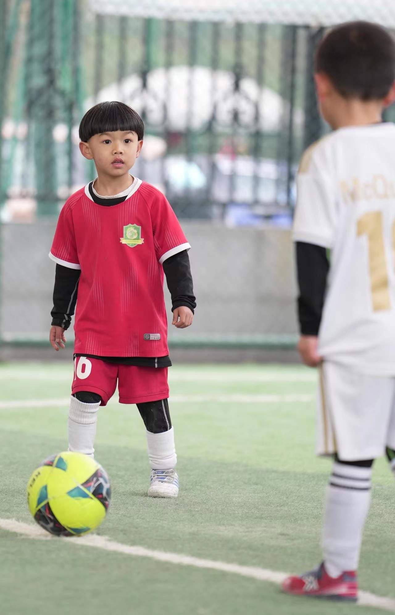 乐山第四届幼儿足球展示活动,黄龙体育幼儿篮球