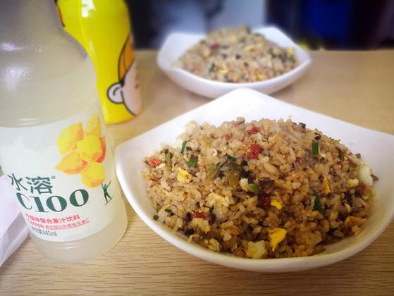 我，在南宁被裁员，为了生活选择摆摊卖夜宵，去年1年就赚了36万