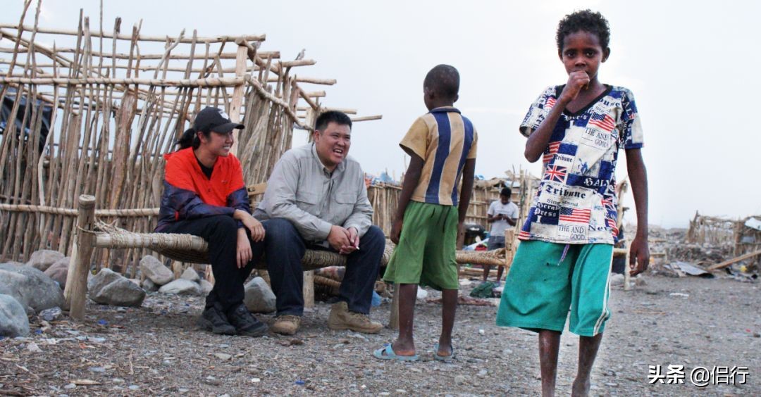 在非洲的死海，探访最接近地狱之门的人