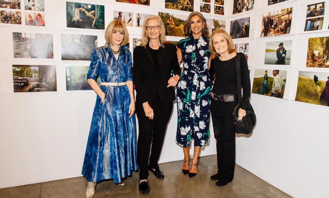 她拍照日薪70万，女王为她摘掉王冠，明星为她宽衣解带还一片难求