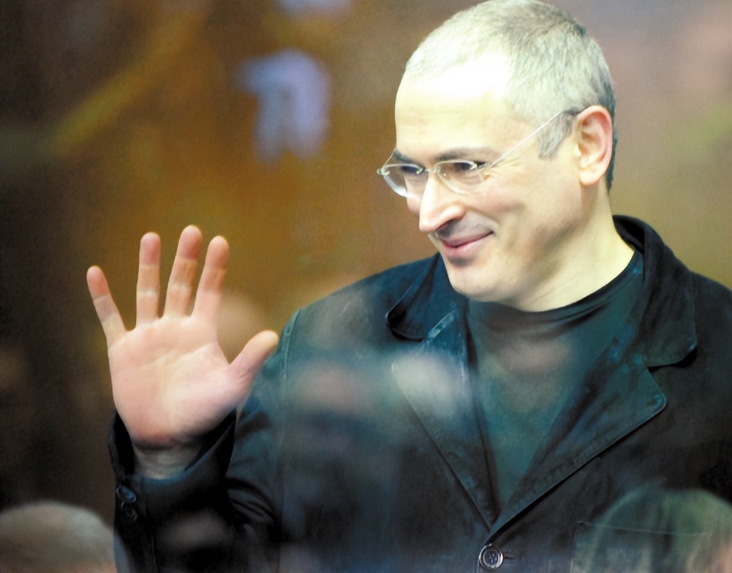 霍多尔科夫斯基对抗普京,俄罗斯首富霍多尔科夫和普京