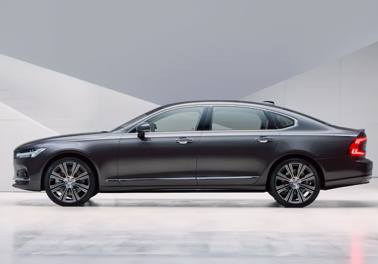 a6l后排座椅不舒服,a6l后排不好坐怎么办