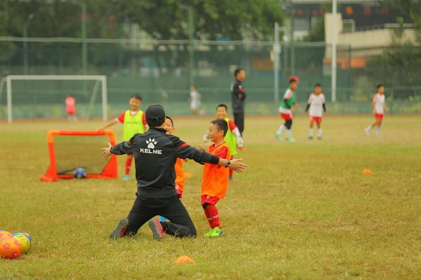 小足球大梦想,小足球大梦想幼儿园