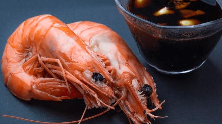 今天才知道,原来吃大虾也有禁忌,尤其这3种食物,尽量别一起吃