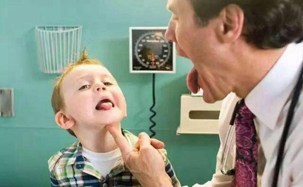 2岁宝宝不会说话需要做康复吗,宝宝2岁不会说话是智力低下吗