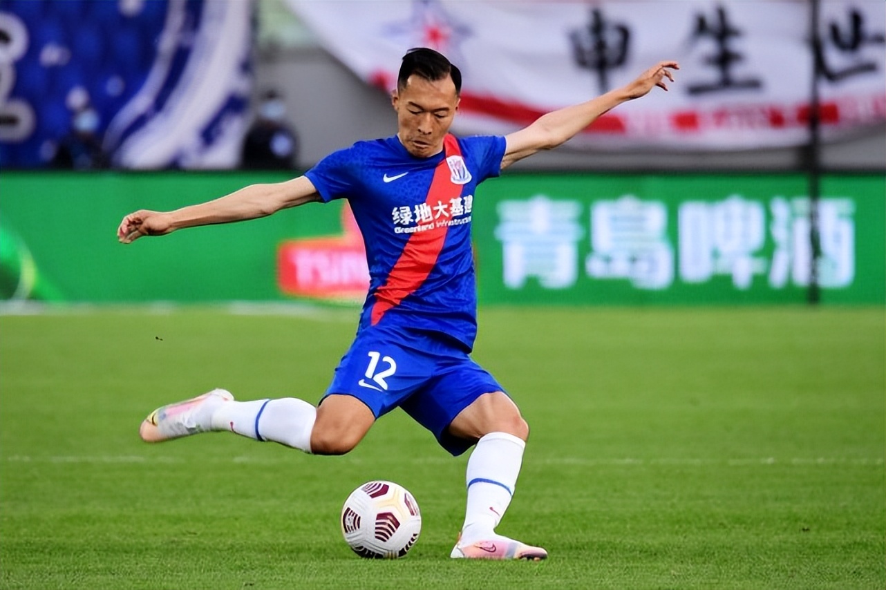 吴曦头球破门6:0,吴曦颠球传球