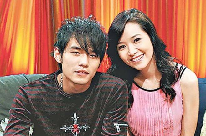 昆凌和侯佩岑最新消息,昆凌一句话曝光周杰伦侯佩岑关系