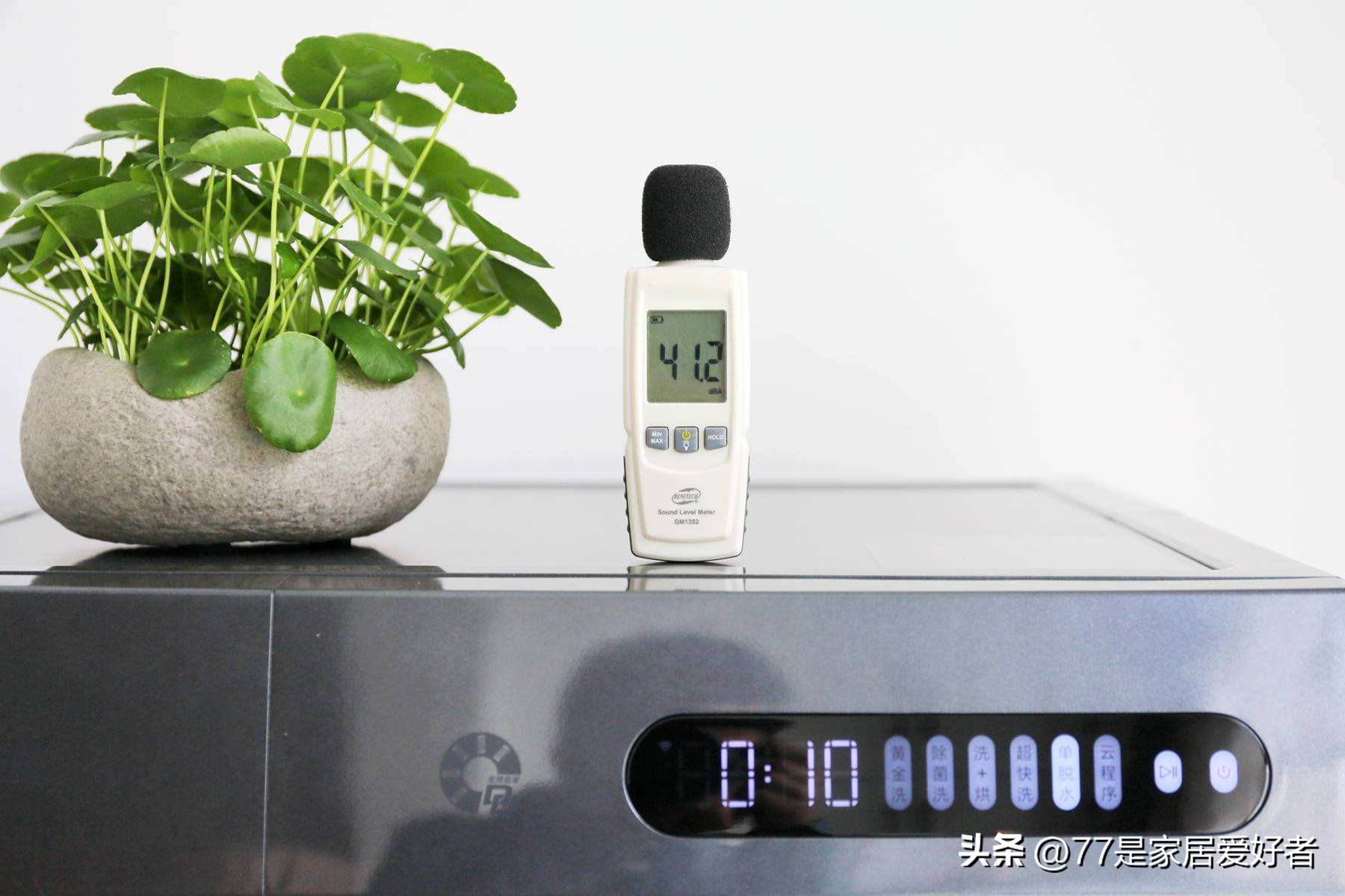 下排水滚筒洗衣机的缺点,直驱滚筒洗衣机优点和缺点