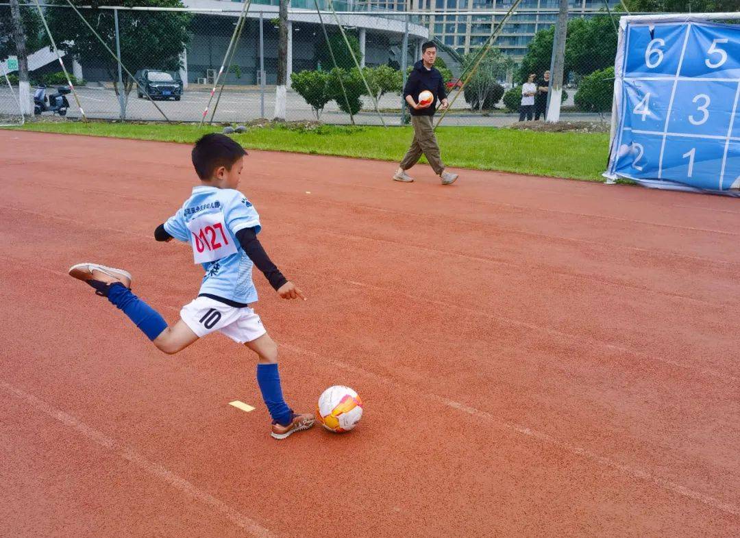 嘉兴市幼儿体育大会篮球表演,嘉兴幼儿体育大会