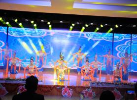 乌鲁木齐市第19小学“石榴花开别样红·和乐融融筑梦行”一校一品德育工作观摩展示活动