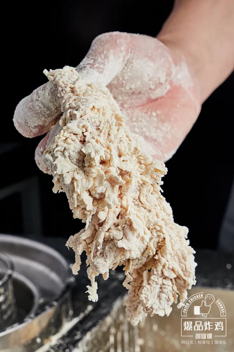 开一家炸鸡店需要具备哪些条件,开一家炸鸡店的经营技巧